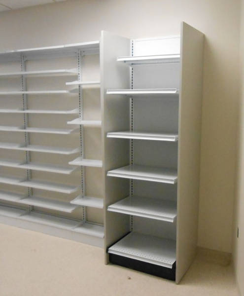 Closed Door Pharmacy Shelving Metal